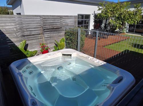 De Vine Martinborough #14a