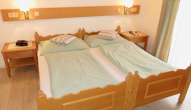 Double room "Gänseblümchen" - cheapest room - Berghof Sturmgut in Hinterstoder