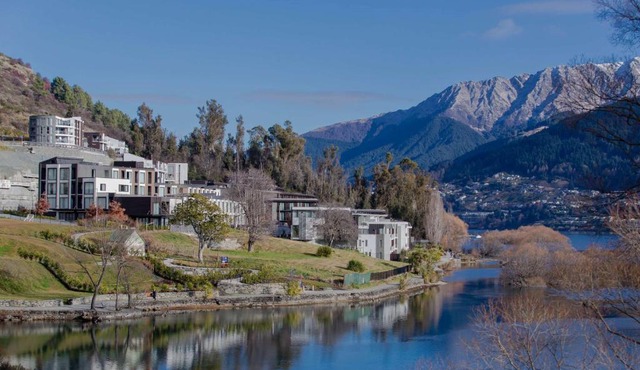 DoubleTree by Hilton Queenstown