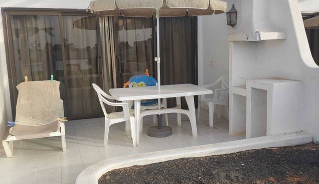 Fantastic Poolside Villa w. Sea view in Costa Teguise, Lanzarote, Canary Islands in Costa Teguise