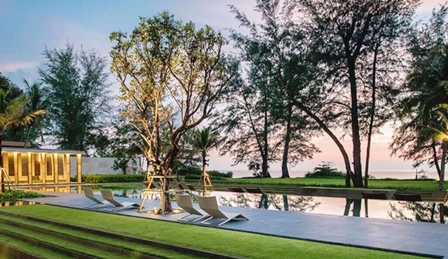 Fully equipped modern condo directly situated on quiet Phuket beach