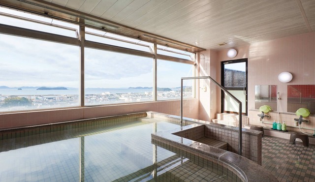 Gamagori Hotel