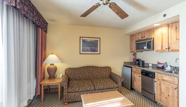 Grand Lodge Condo in the Heart of Mt Crested Butte - No Cleaning Fee! by RedAwning