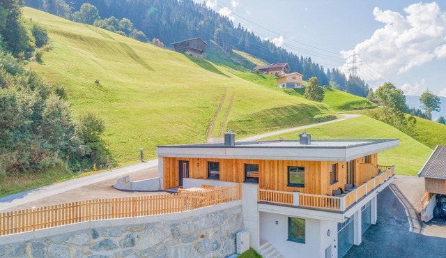Group accommodation in panoramic location