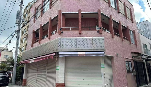 High-quality Japanese modern private accommodation! Experience staying in a shopping district! Japanese/Western style room & bed! Good access to Disney! Free parking!