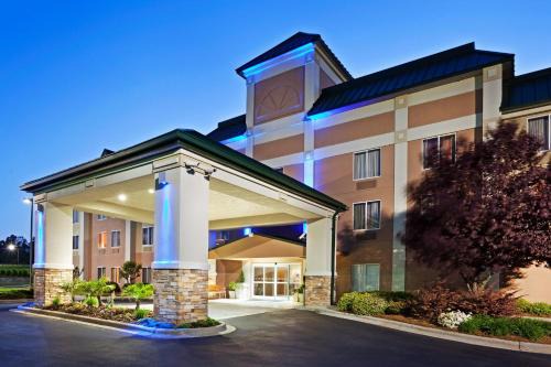 Holiday Inn Express & Suites Kings Mountain - Shelby Area by IHG