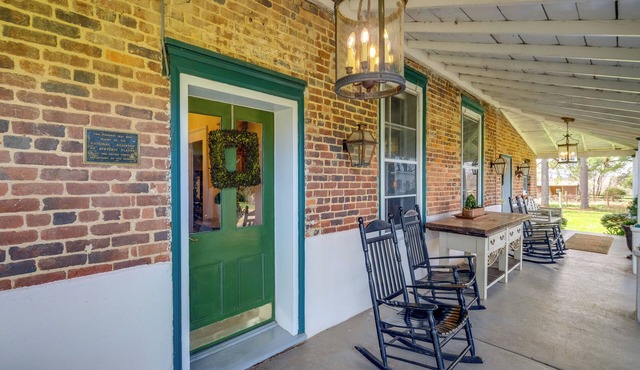 Hot Tub Access: Historic Group Getaway in Amherst! in Amherst