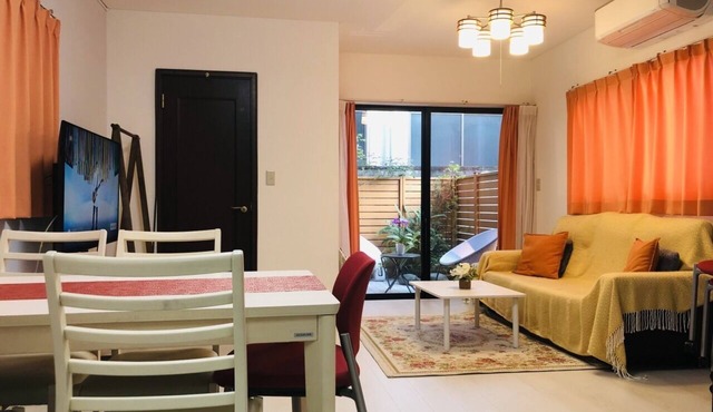 House/with garden/Japanese-style room with 8 tatami mats/Spacious 4LDK/8 min. walk from the station/Medium to long term stay negotiable/Direct access to Tokyo Station 13 min.
