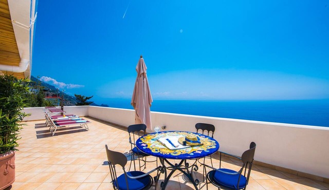 Ideal for young couples, families or friends. Spectacular view, Wi-Fi