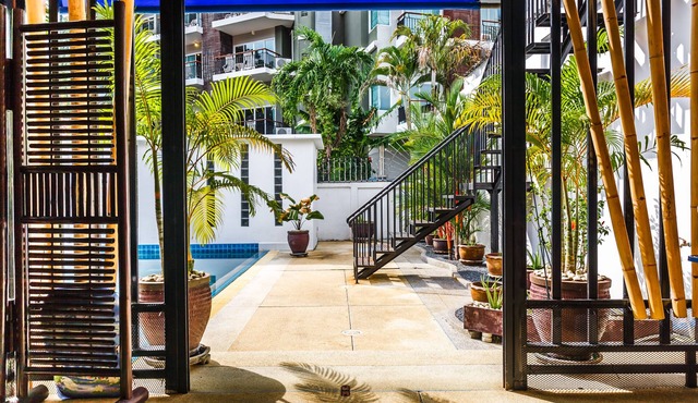 Jungceylon Villa in Patong by Lofty