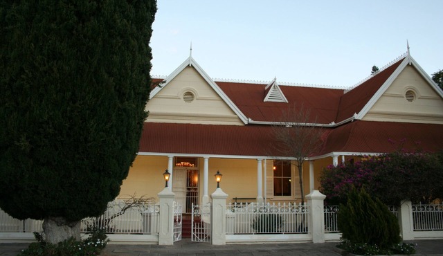 Karoopark Guest House