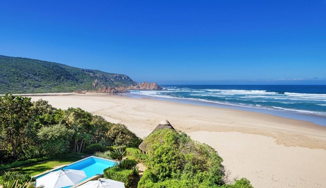 Knysna Castle - Four Bedroom Castle, Sleeps 8