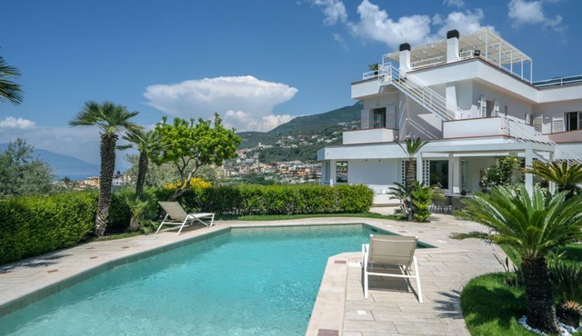 La Quiete, Exclusive Villa with private pool and Jacuzzi