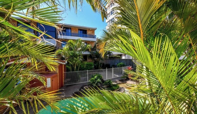Lamer 1 Beach Access Courtyard Apt