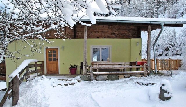 Lovely apartment for 6 guests with WIFI, TV and terrace
