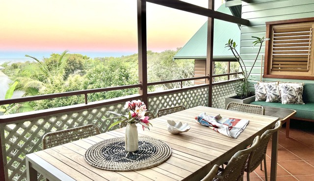 Luxe Angourie Couples Villa in Angourie