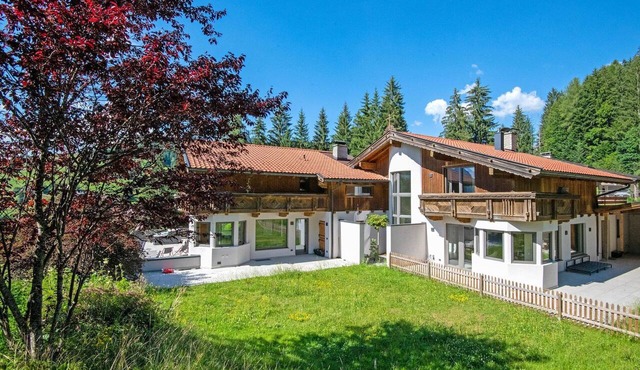 Luxury chalet in Niederau with whirlpool