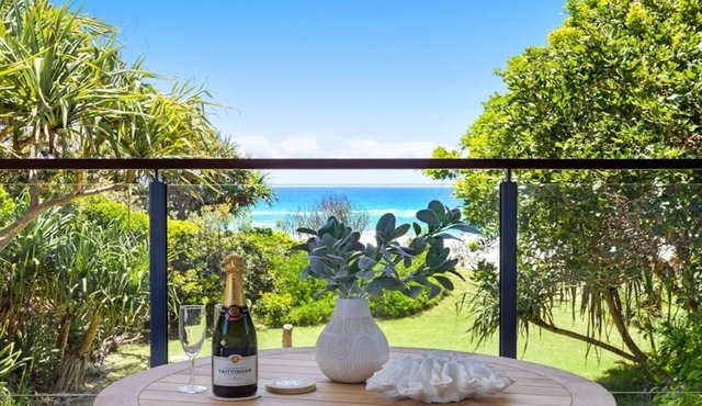 Luxury On The Bay - Wanda