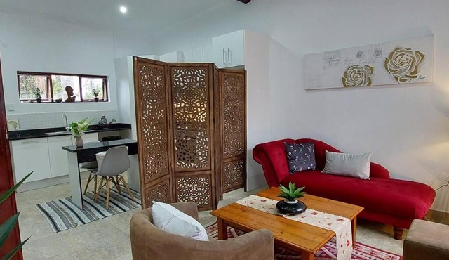 MaeStorm GardensAfrican apartement