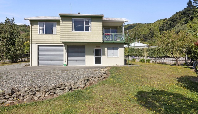 McFalls Bach - Havelock Holiday Home in Havelock