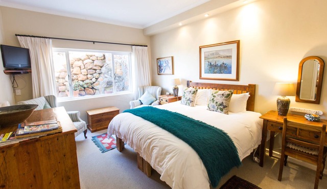 Moonglow Guest House