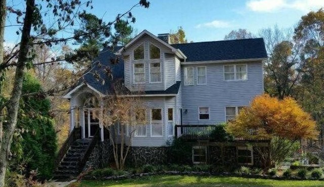 Mountain Bliss Retreat, Apartment Style Lower Level of Home