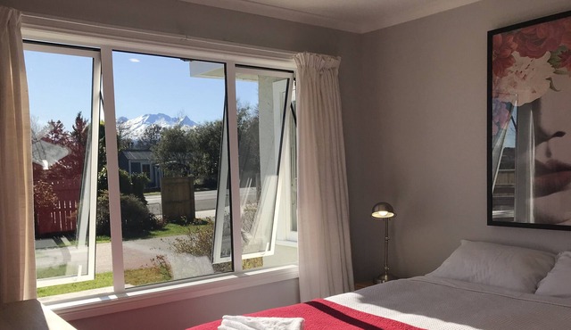 Mountain Magic - with an outdoor spa!