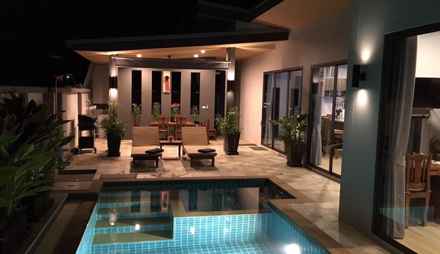 New 2 Bdrm, 2 Bath, Private Pool Villa With Mountain Views