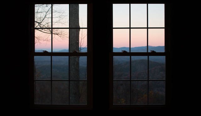 *New listing* Breathtaking Views!
