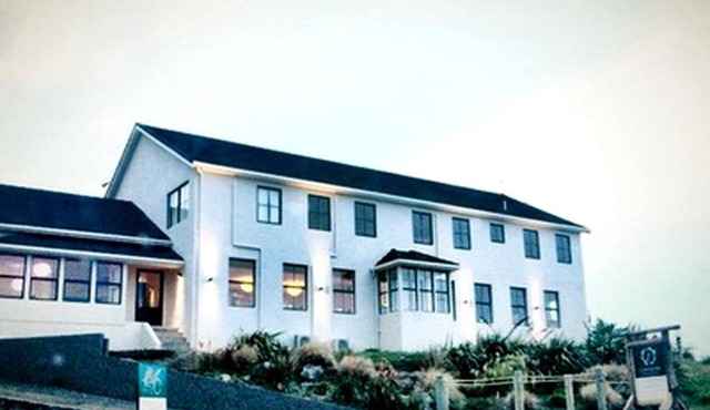 Oceanfront Vacation Getaway in Bluff, New Zealand