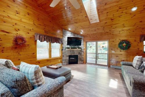 Ohana Retreat in McHenry