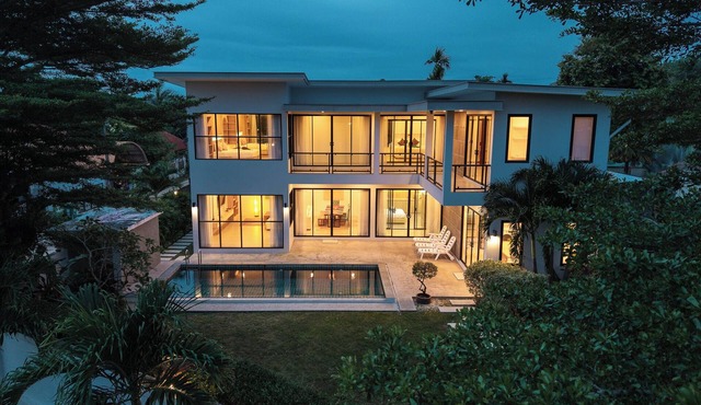One of Phukets Best Villas V212