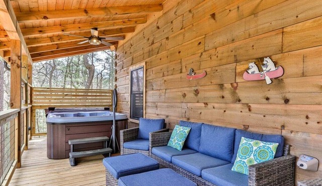 Owl's Roost by Mountain Oasis | Dog-Friendly Cabin in Coosawattee River Resort