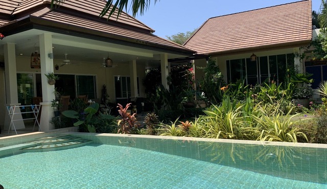 PACOTTE, nice living villa with private