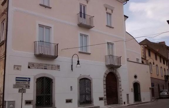 Palazzo Cusani in Solopaca