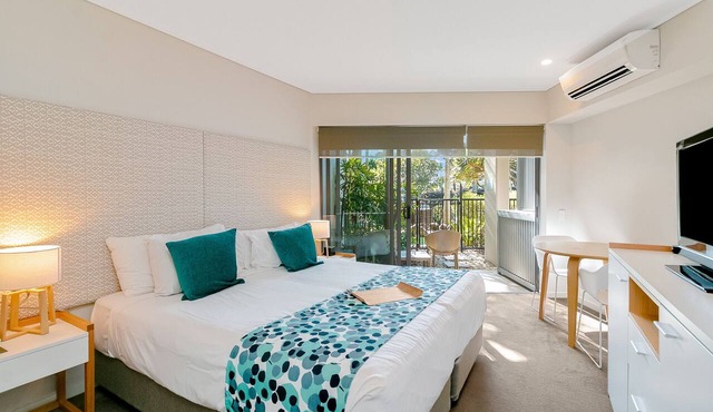 Peppers Salt Resort and Spa Studio Hotel Room w/Plunge Pool by uHoliday