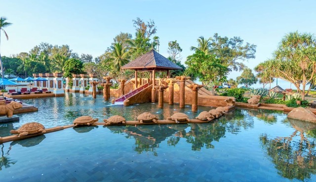 Phuket Beach Club by Marriott