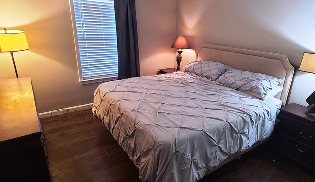 Private Apartment Close to Hospitals, Atlanta Emory Stone Mt in Tucker