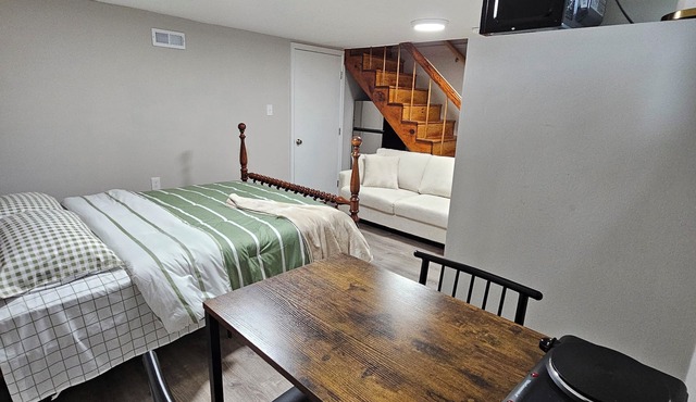 Private basement with private entrance and private toilet but shared shower in Baltimore