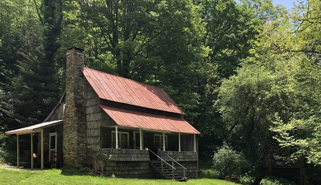 Private Creekside Calhoun Homeplace Cabin Close to Grandfather Mountain