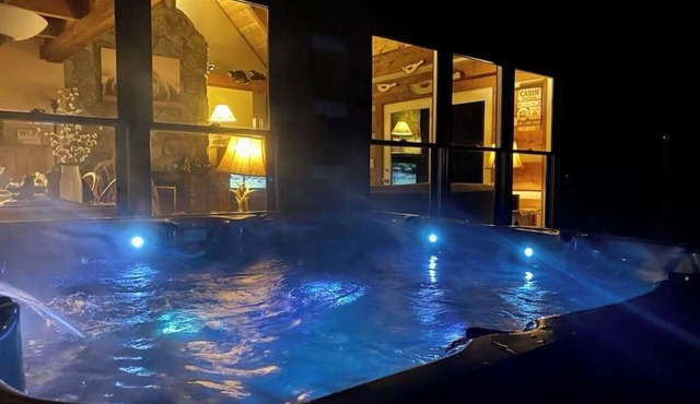 Private Mountain Retreat w/Hot Tub and Fire Pit