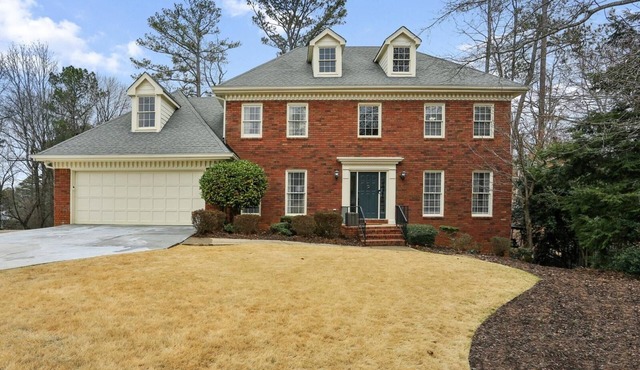 Quiet retreat in Peachtree Corners