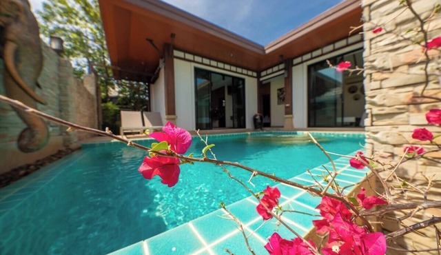 Rawai VIP Villas & water Park 700m to beach