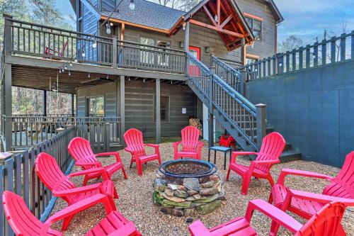 Resort-Style Home w/Hot Tub in Ellijay