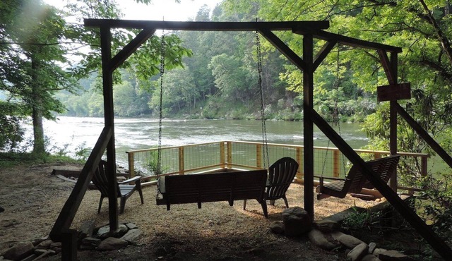 River Daze - A Beautiful River Front Brick House O