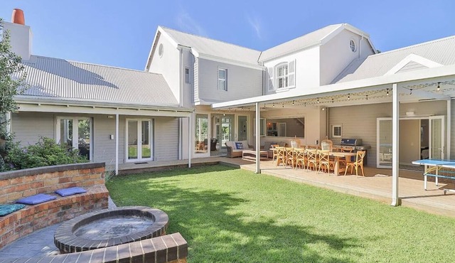 Riverside Manor | Banks of Onrus lagoon | Pool