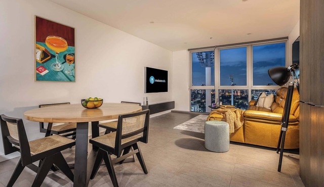 Rooftop Pool 1BR at the Gabba with City Views