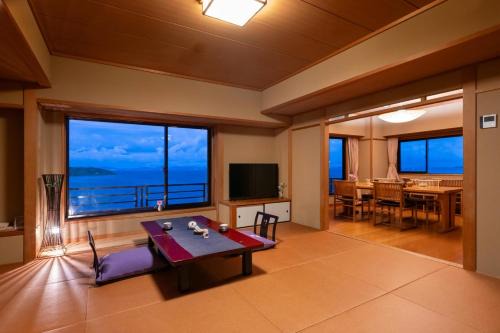 Ryugu Hotel