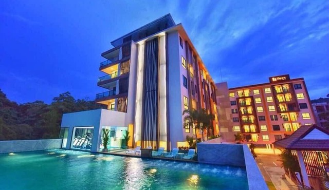 Safari 1br Pool,Gym walk to Beach