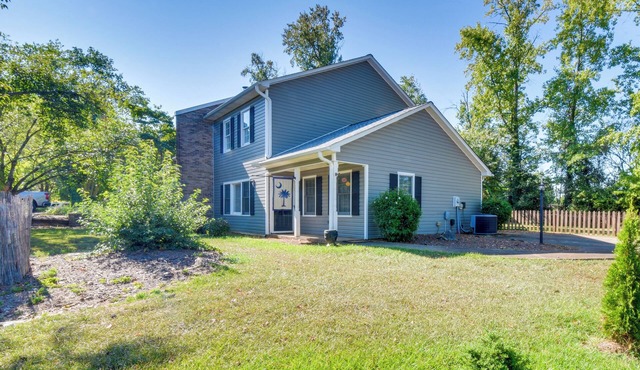 Screened Patio & Yard: Clemson Weekends/Lakes Stay